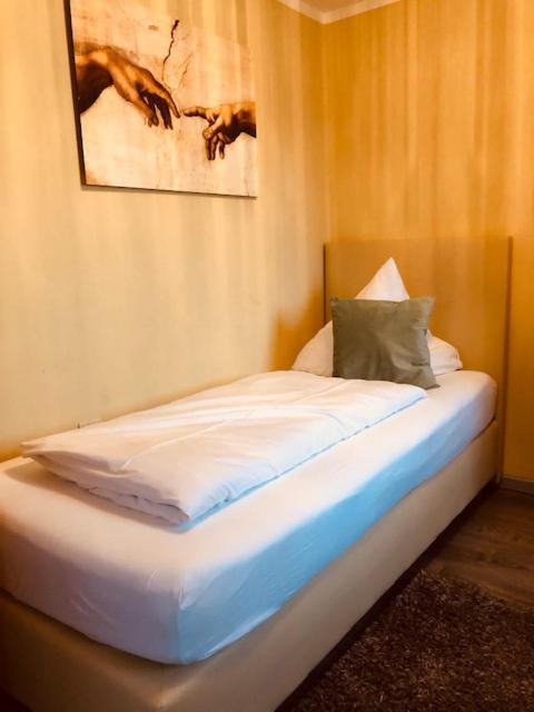 Hotel Nuernberger Hof In Altdorf Altdorf bei Nuernberg Buitenkant foto